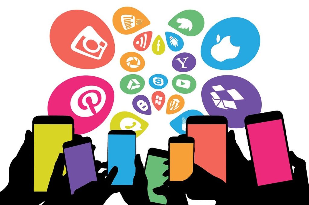 Llevamos tus redes sociales